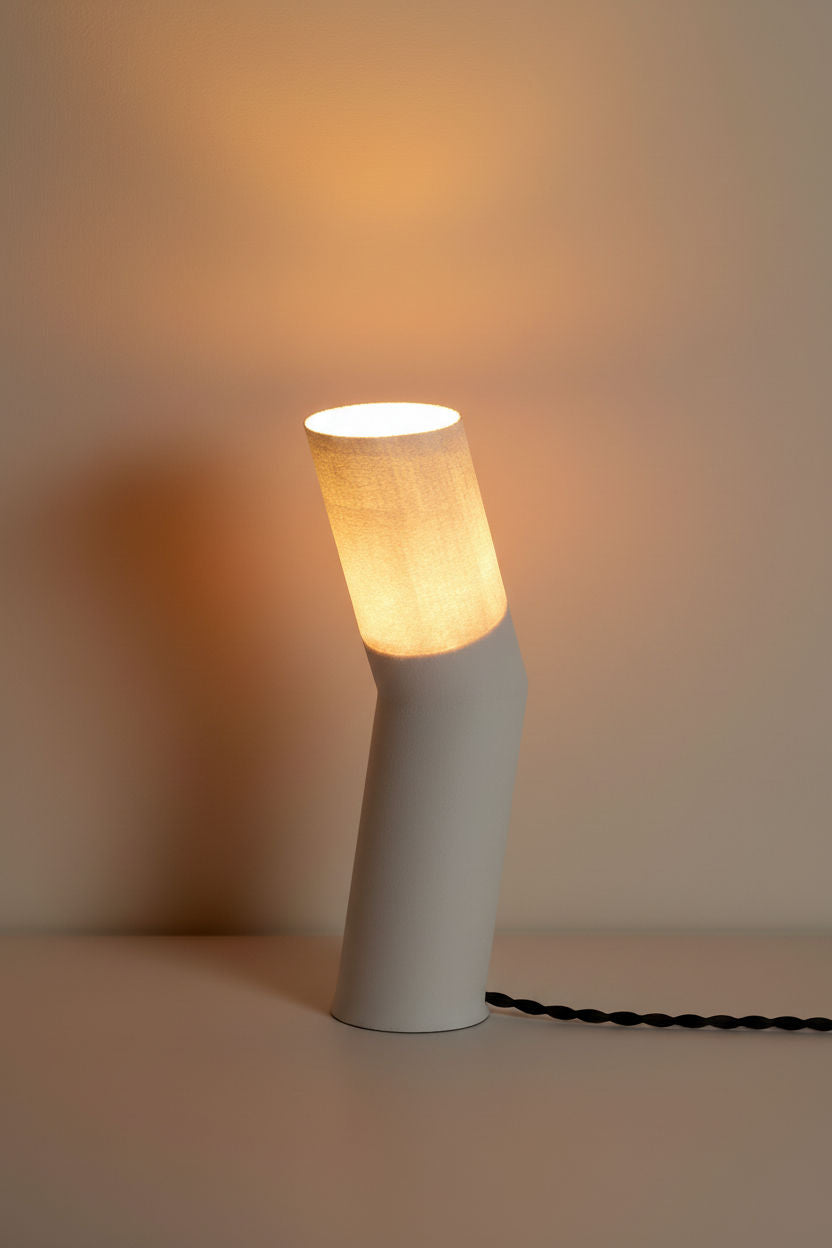 Lámpara de mesa de diseño LUA